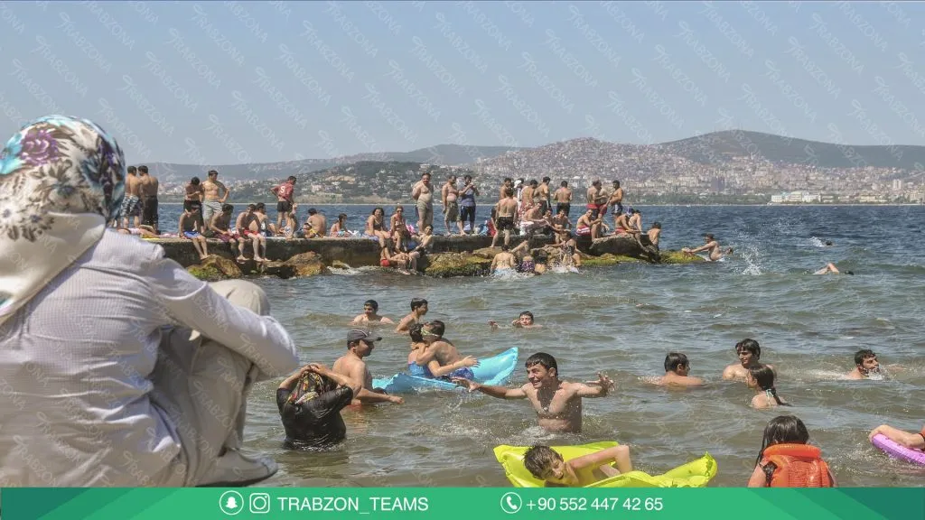 جزيرة الأميرات في إسطنبول: الجزر والمواصلات وخطة رحلة يوم 2 عبارة متجهة من إسطنبول إلى جزيرة الأميرات