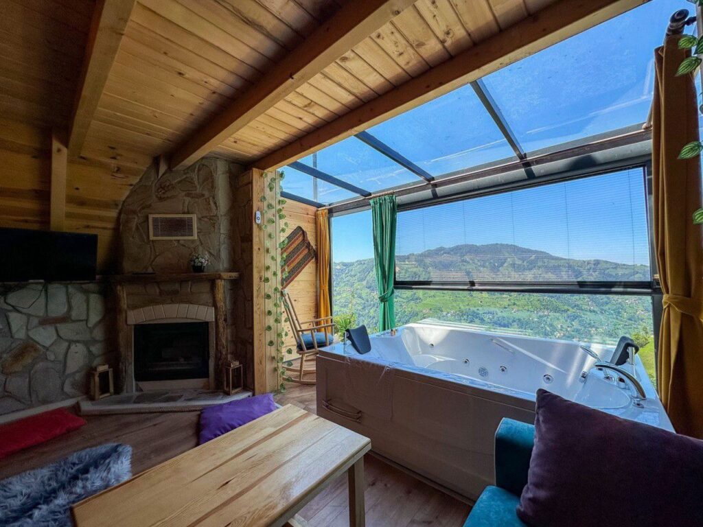 كوخ ايدر على الجبل 