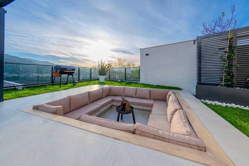 أجمل اكواخ ايدر على النهر بإطلالة جبلية – دليل 2026 36 Bohemi Villa Bungalov