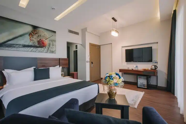 فندق بيرلس فيلاز طرابزون Peerless Villas | الموقع والإطلالة والغرف — صورة 1 من غرف الفندق أو مرافقه