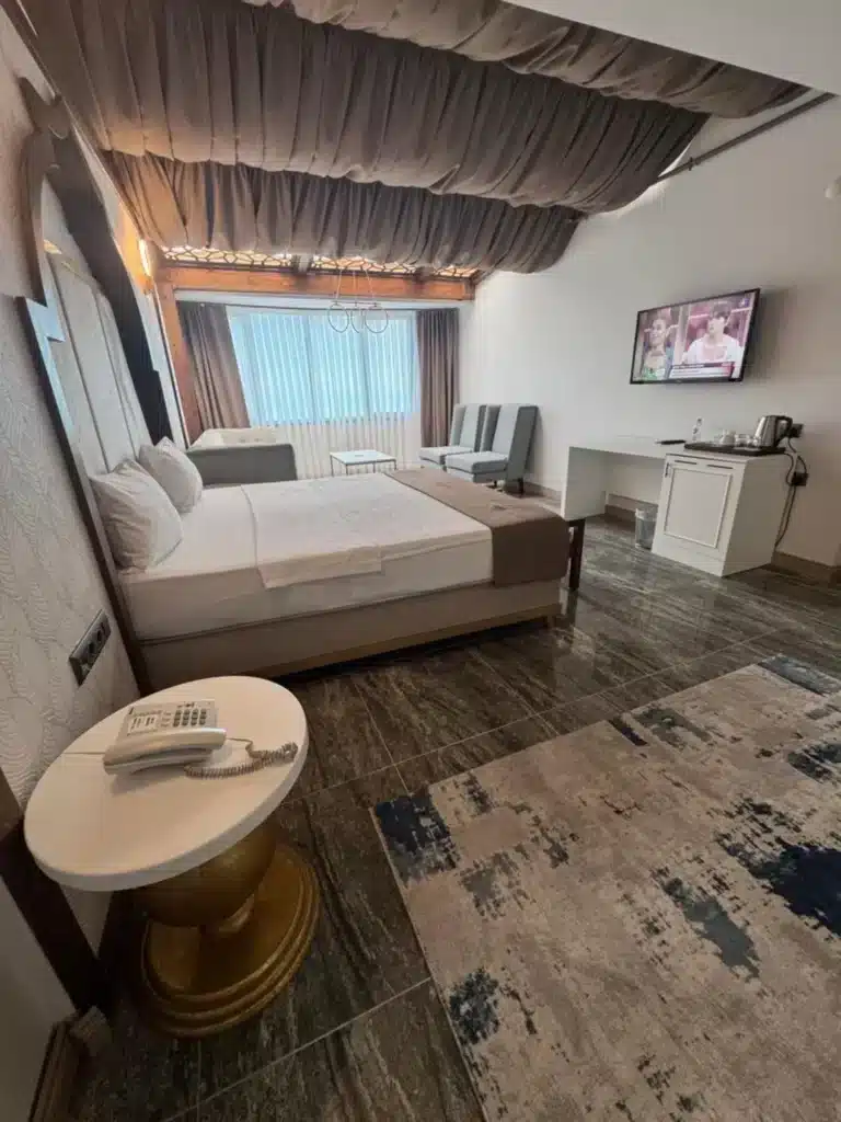 جناح بغرفة واسعة في Ween Otel